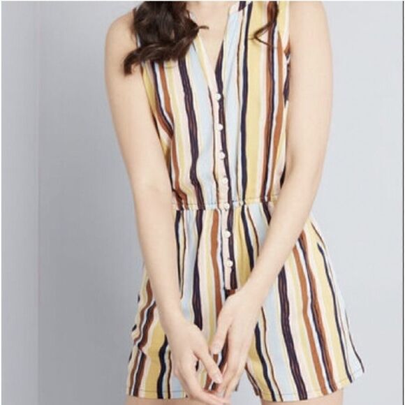 Modcloth Cafe Au Soleil Striped Sleeveless Romper NWT Size Medium - Picture 10 of 10